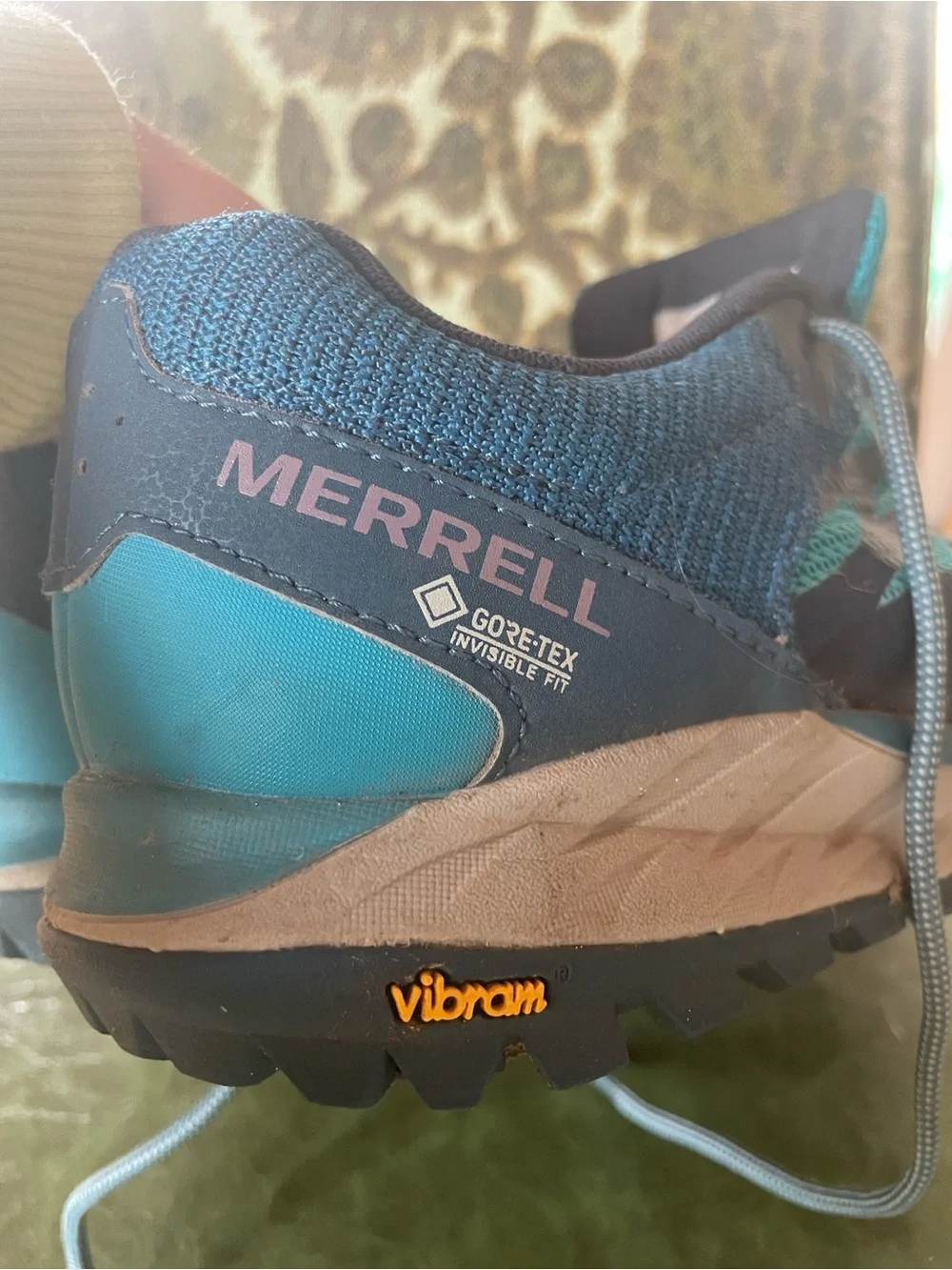 Merrell Antora 2 hiking sneaker size 7.5